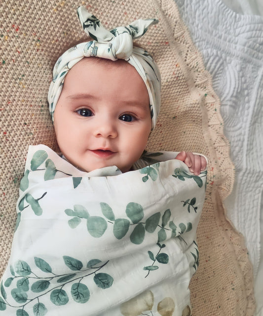 Natural Swaddle collection